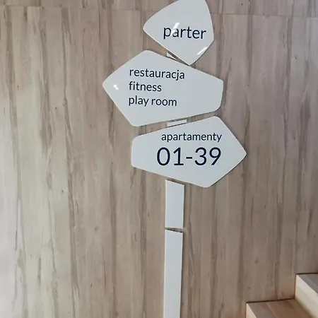 Rodzinne Deluxe, W Budynku Baltin Apartamento Sarbinowo