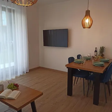 Rodzinne Deluxe, W Budynku Baltin * Sarbinowo