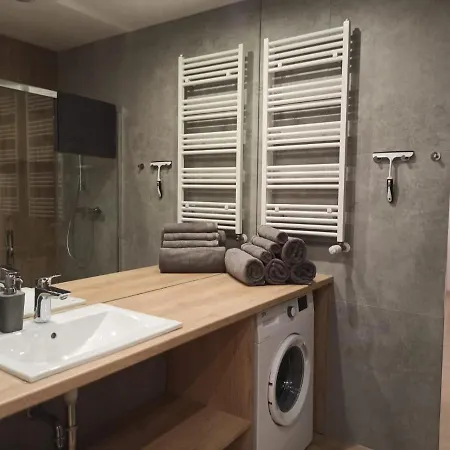 Rodzinne Deluxe, W Budynku Baltin Sarbinowo
